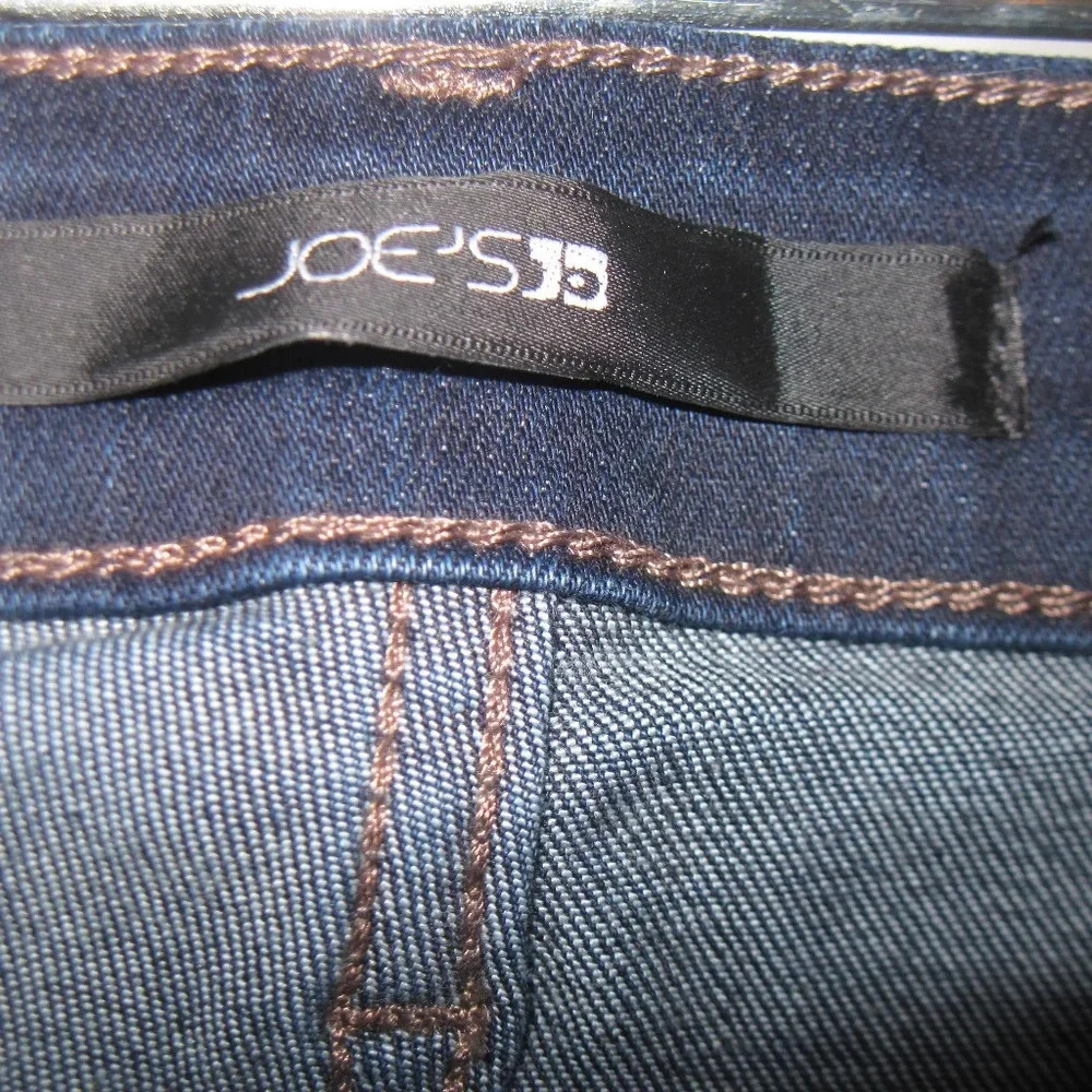 JOE'S Booty Fit Bootcut Dark Wash Jeans Size 30 - Picture 3 of 7
